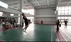 东契奇：斯玛特给替补席带来了能量，他说啥我们都会听